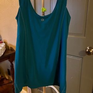 GAP active wear too size large teal